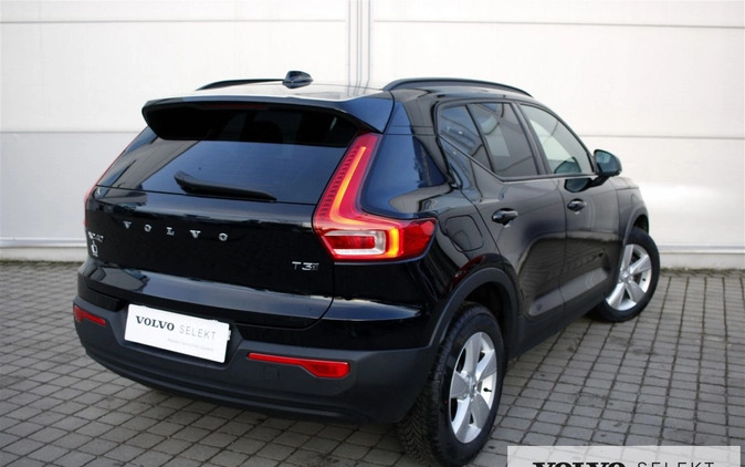 Volvo XC 40 cena 103555 przebieg: 125863, rok produkcji 2019 z Rydułtowy małe 352